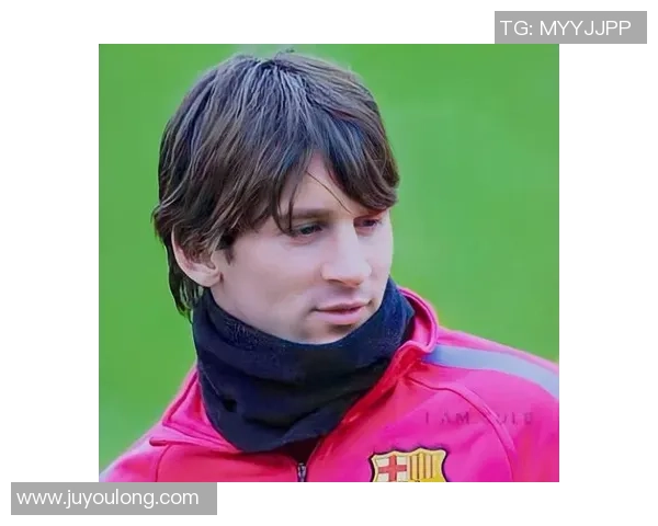 20世纪50年代前足球传奇人物风采：回顾那些改变历史的球星与他们的辉煌时刻