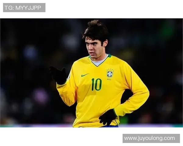 全面展示世界顶级足球球星信息卡及其辉煌职业生涯与经典瞬间 全面展示世界顶级足球球星信息卡及其辉煌职业生涯与经典瞬间